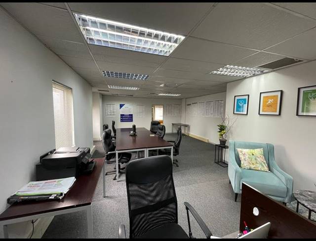 BUSINESS PROPERTY TO RENT IN DIE HOEWES